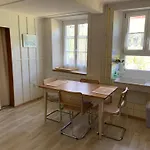 Апартаменты Chez Eli Лё-Сантье
