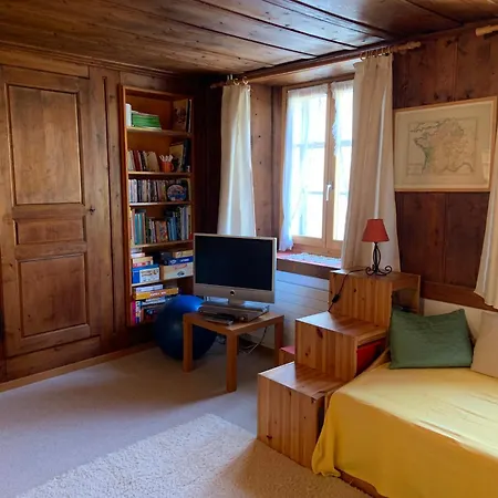 Chez Eli *